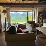 Holiday home Renovated Barn With Pyrenees Mountain Views